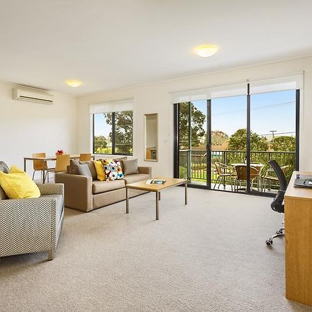 Quest Frankston Aparthotel Exterior photo