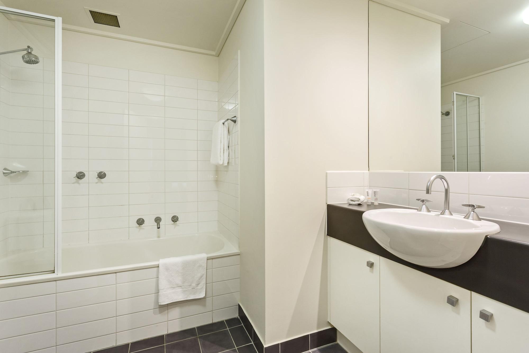 Quest Frankston Aparthotel Exterior photo