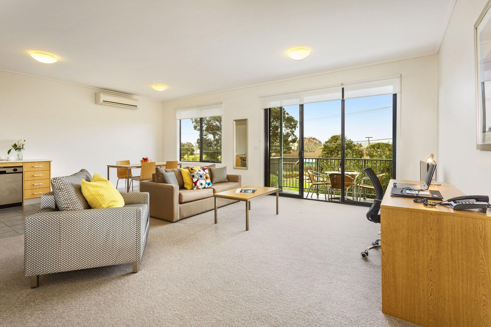 Quest Frankston Aparthotel Exterior photo
