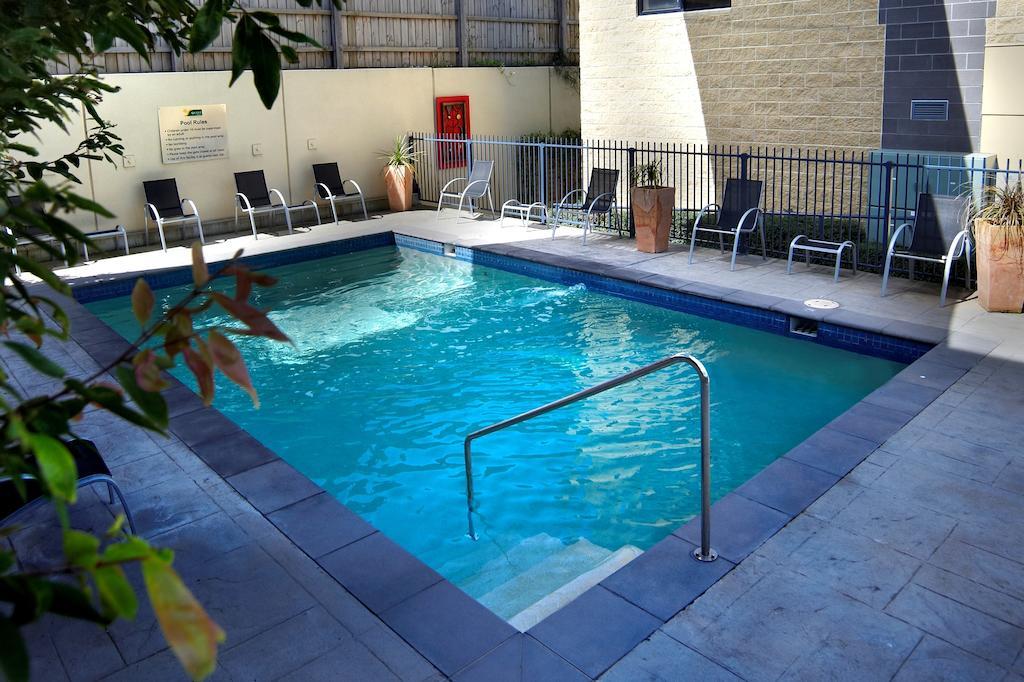 Quest Frankston Aparthotel Exterior photo