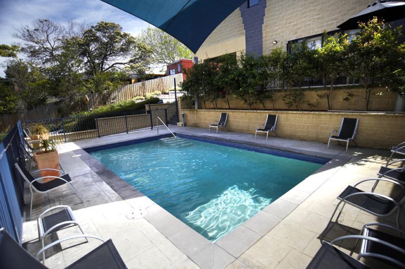 Quest Frankston Aparthotel Exterior photo